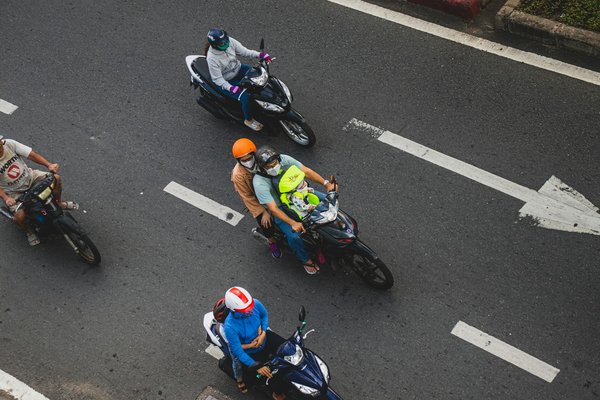 Wie kann ich die Sicherheit meines Fahrzeugs während der Urlaubsreise optimieren?